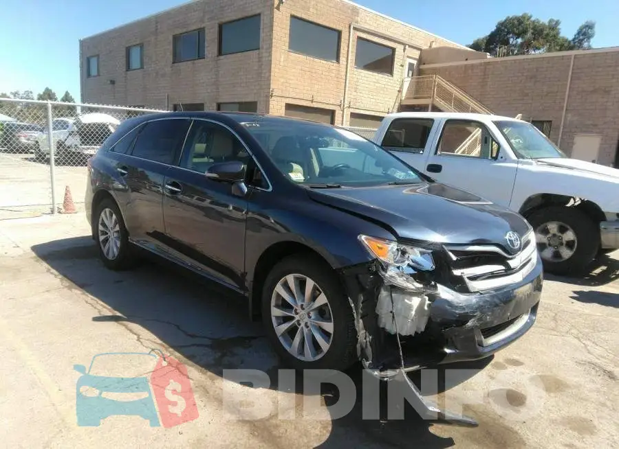 4T3BA3BB9FU065570 Photo# 1