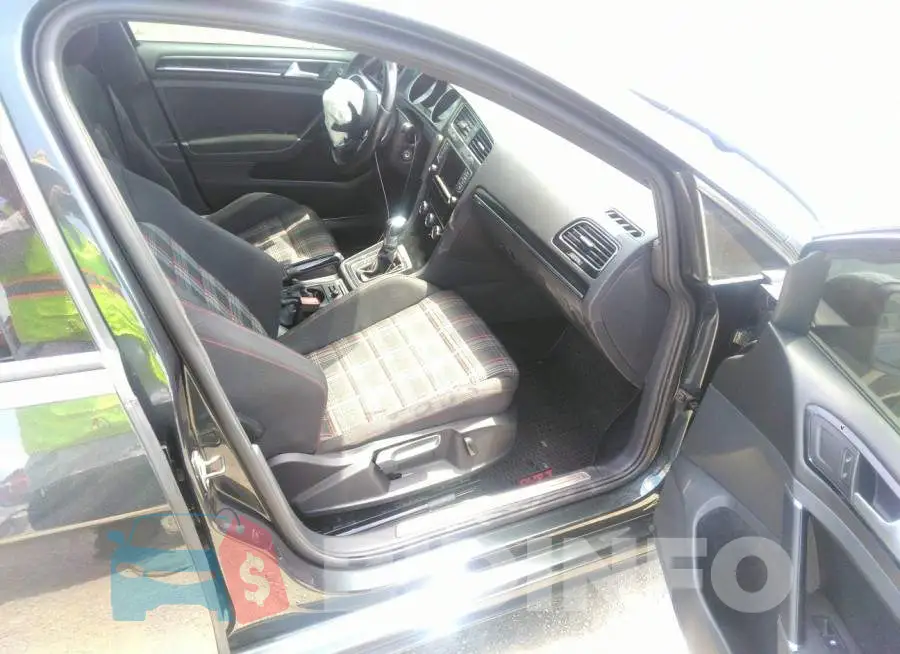 3VW4T7AU1GM043740 Photo# 5