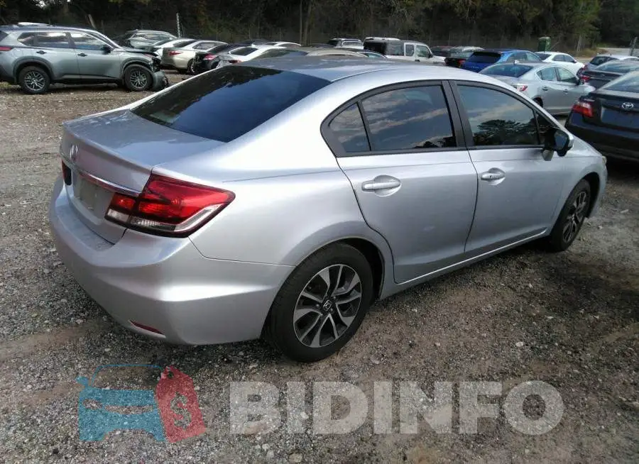 19XFB2F84FE009958 Photo# 4