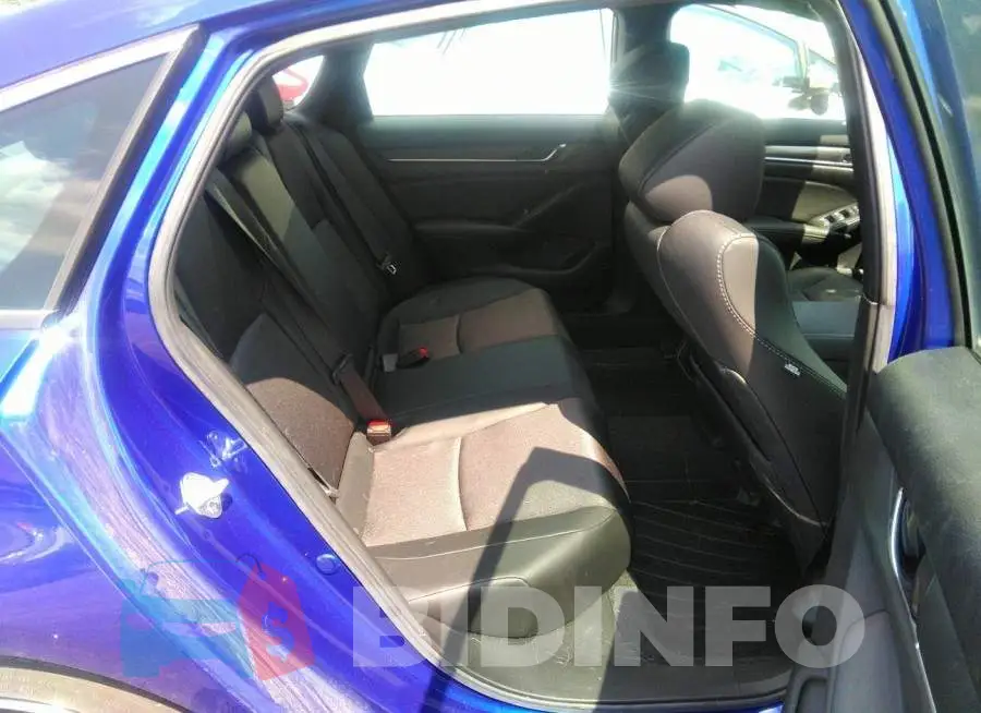 1HGCV1F36MA024018 Photo# 8
