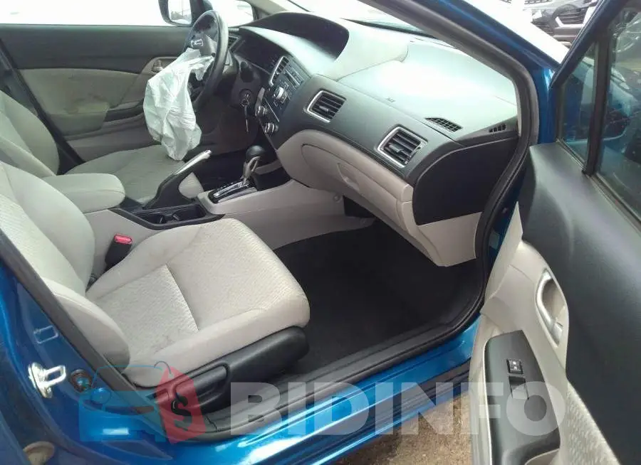 2HGFB2F54FH559902 Photo# 5
