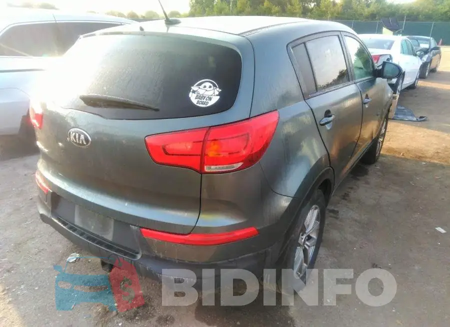 KNDPB3AC3F7740256 Photo# 4