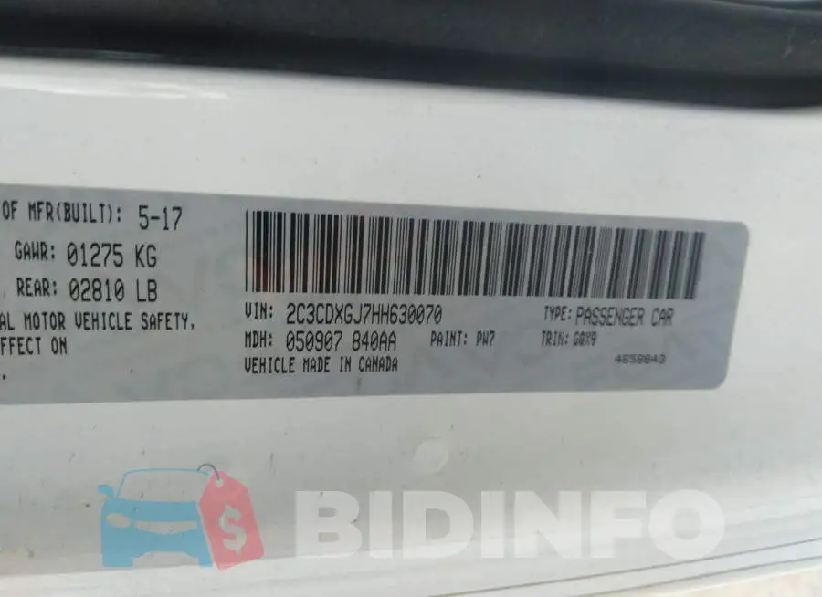 2C3CDXGJ7HH630070 Photo# 9