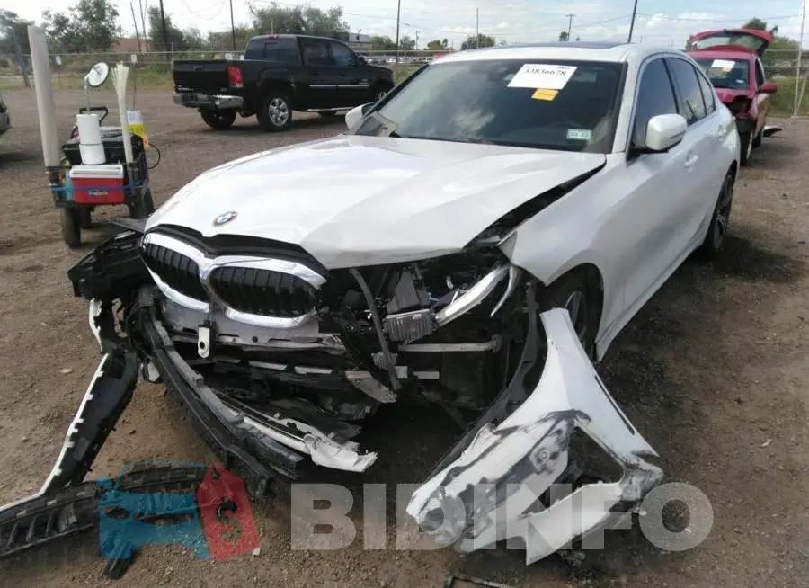 3MW5R1J03M8B89316 Photo# 6