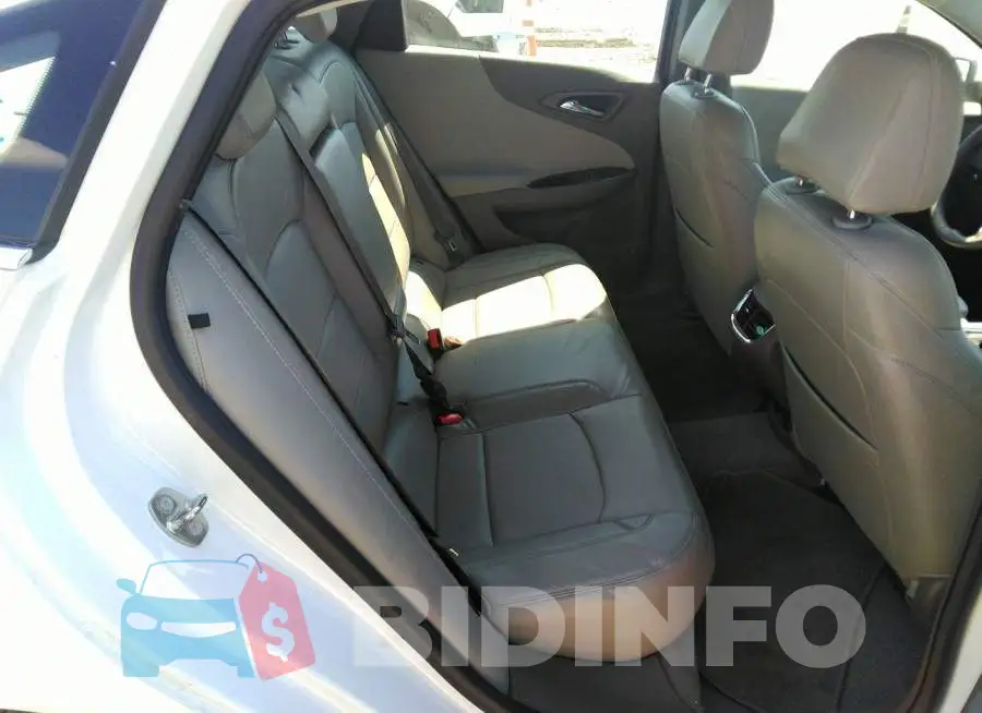 1G1ZD5ST5JF116057 Photo# 8