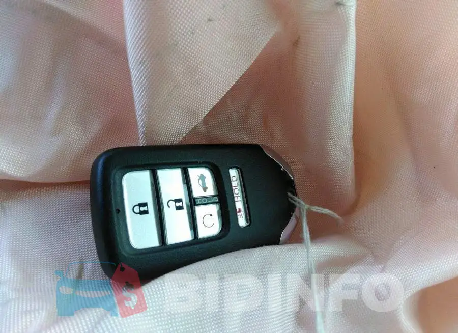 19XFC2F76HE060515 Photo# 11