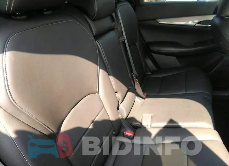 3PCAJ5M19LF108415 Photo# 8