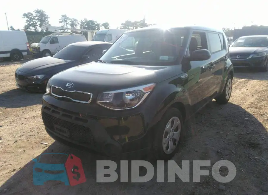 KNDJN2A23F7757282 Photo# 2