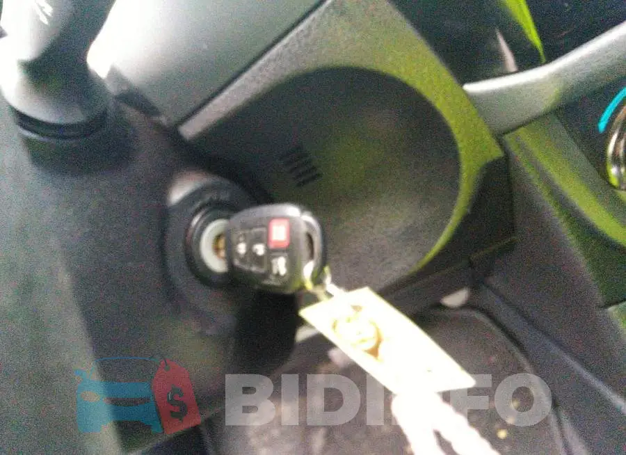 2T1BURHE2FC315267 Photo# 11