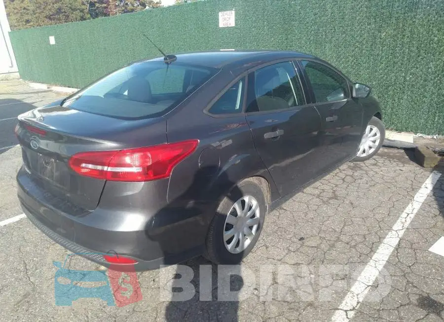 1FADP3E2XFL329679 Photo# 4