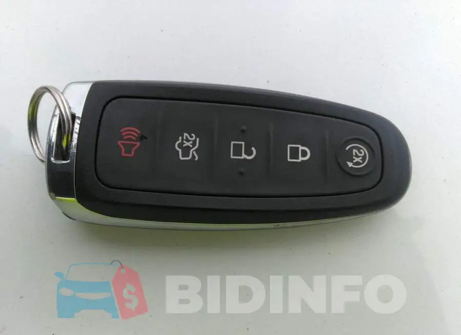 1FADP5CU6GL120750 Photo# 11