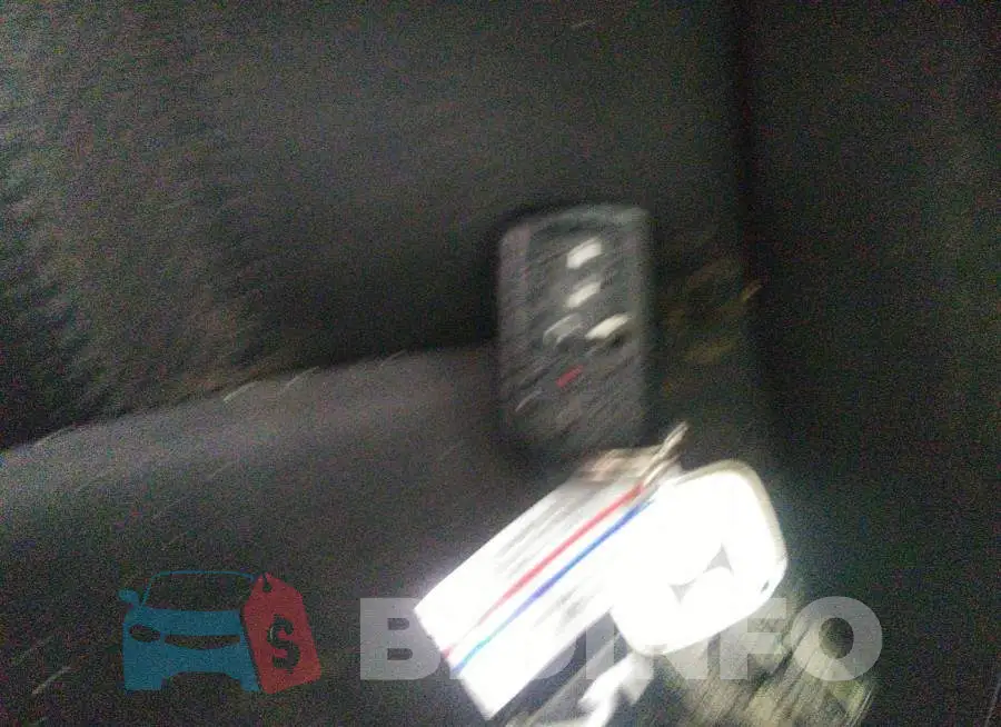 19XFC2F72HE004183 Photo# 11