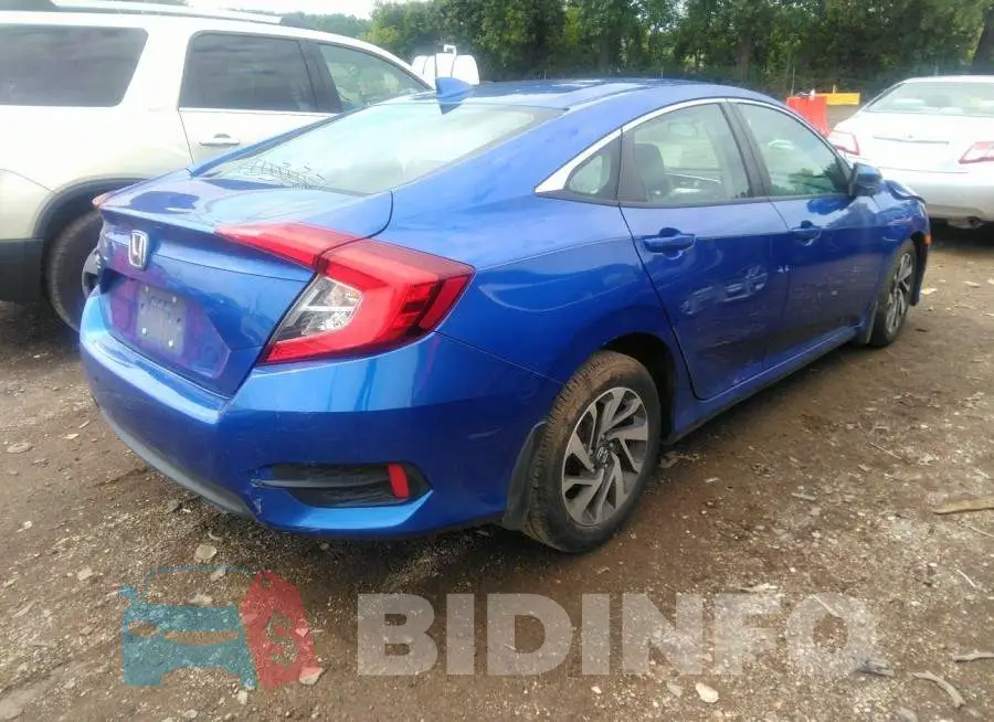 19XFC2F77HE002946 Photo# 4