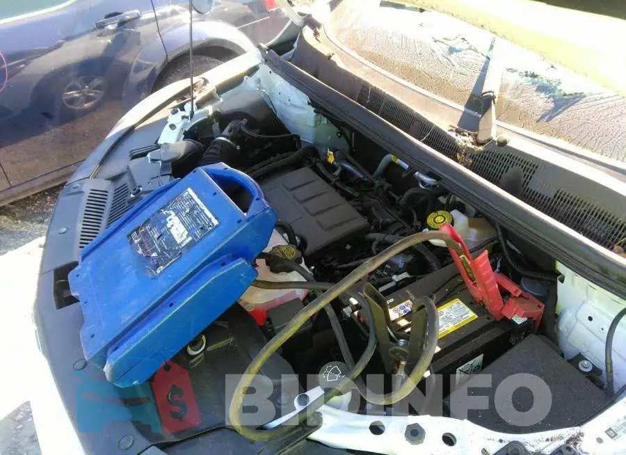 KL7CJLSB3MB305557 Photo# 10