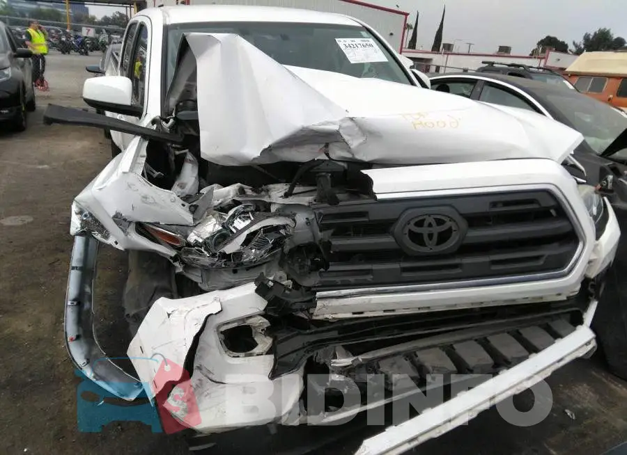 3TMBZ5DN9HM007832 Photo# 6