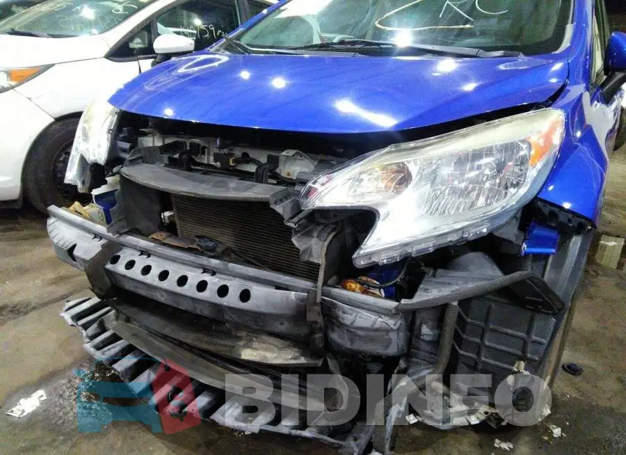 001CE2CP2FL362882 Photo# 6