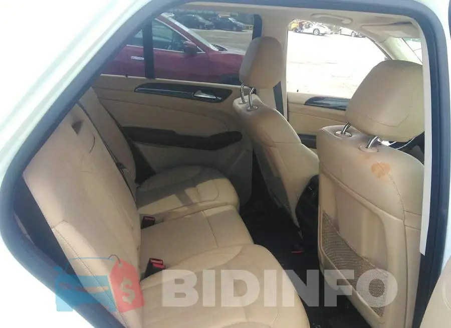 4JGDA5HB8JB088041 Photo# 8