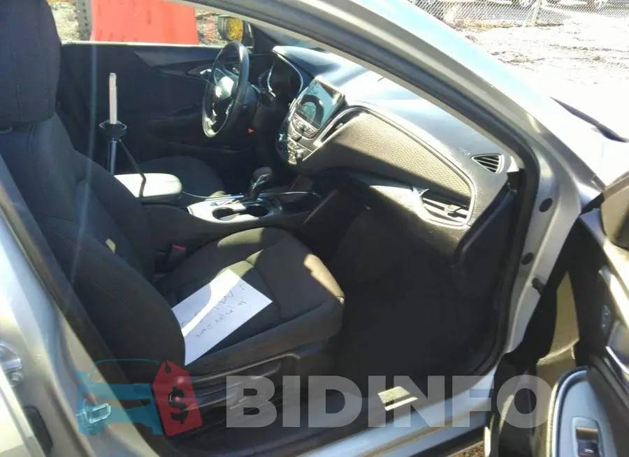 1G1ZD5ST8MF004213 Photo# 5