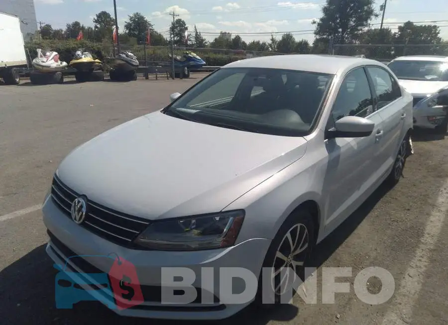 3VW2B7AJ8HM369102 Photo# 2