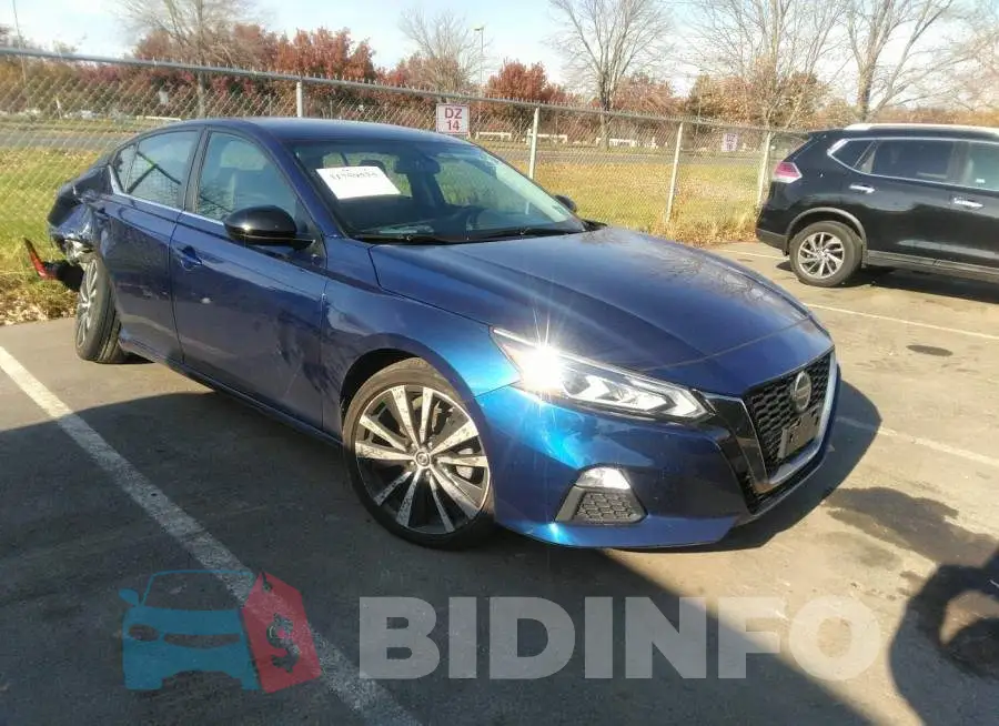 1N4BL4CV5KC136405 Photo# 1