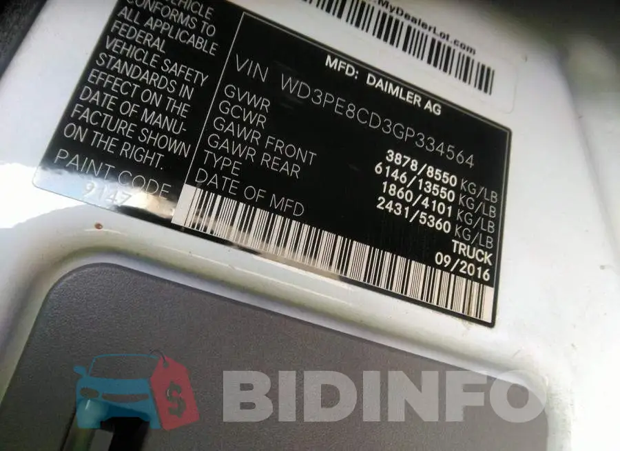 WD3PE8CD3GP334564 Photo# 9