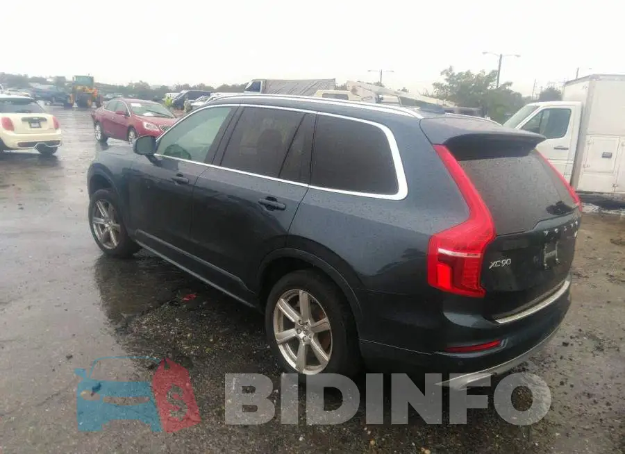 YV4A22PK8M1683127 Photo# 3