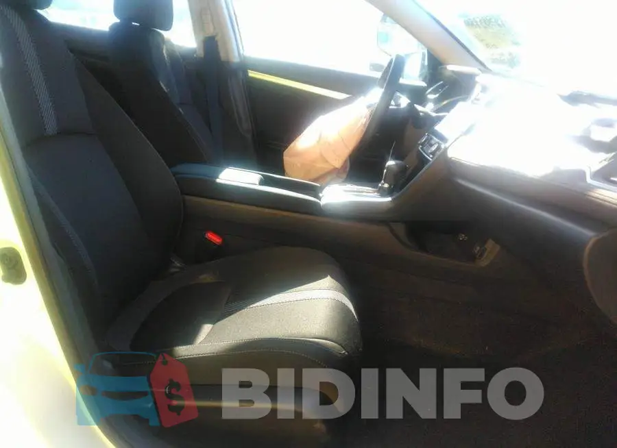 19XFC2F7XGE220152 Photo# 5