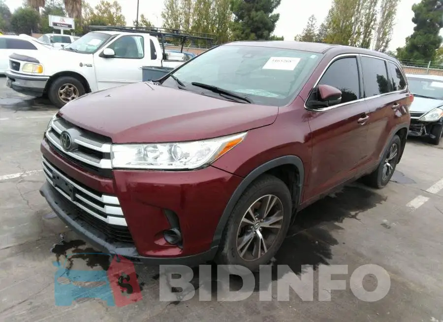 5TDBZRFH8HS425815 Photo# 2