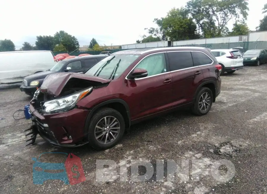 5TDJZRFH3JS875986 Photo# 2
