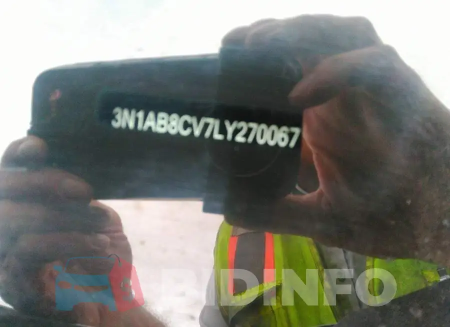 3N1AB8CV7LY270067 Photo# 9