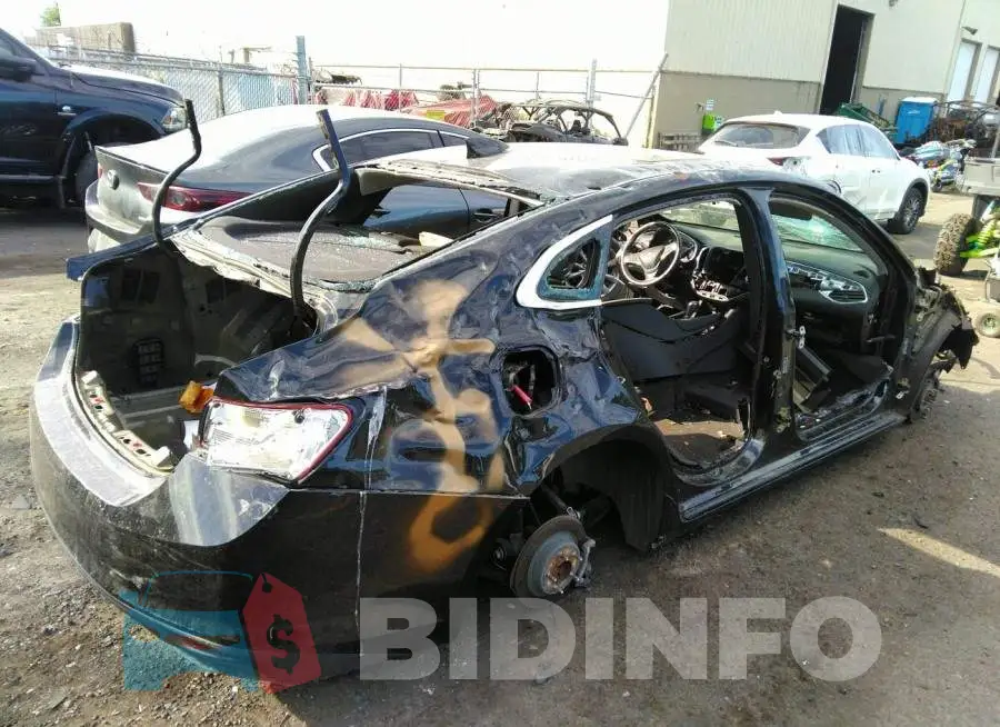 1G1ZD5ST7JF236331 Photo# 4