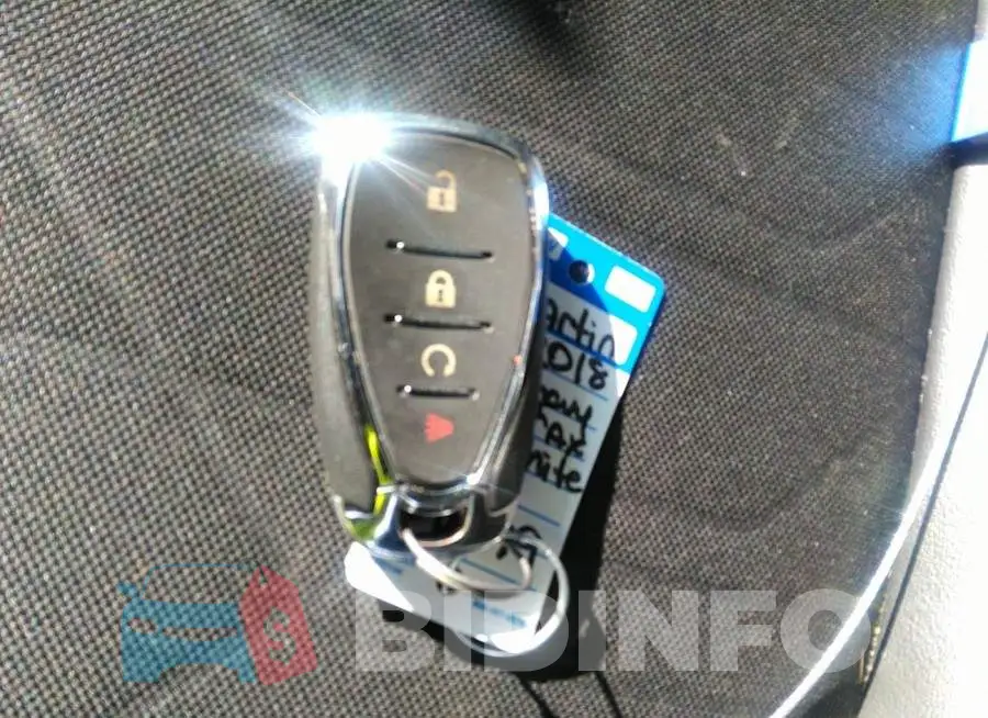 KL7CJLSB8JB651051 Photo# 11