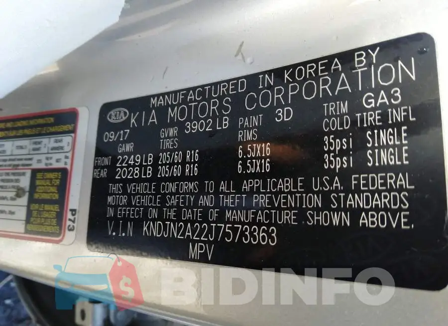 KNDJN2A22J7573363 Photo# 9