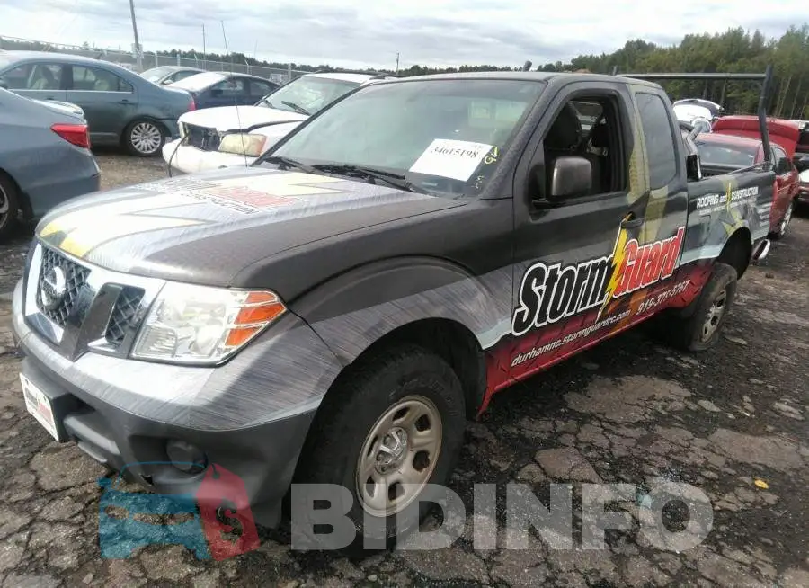1N6BD0CT3GN715366 Photo# 2
