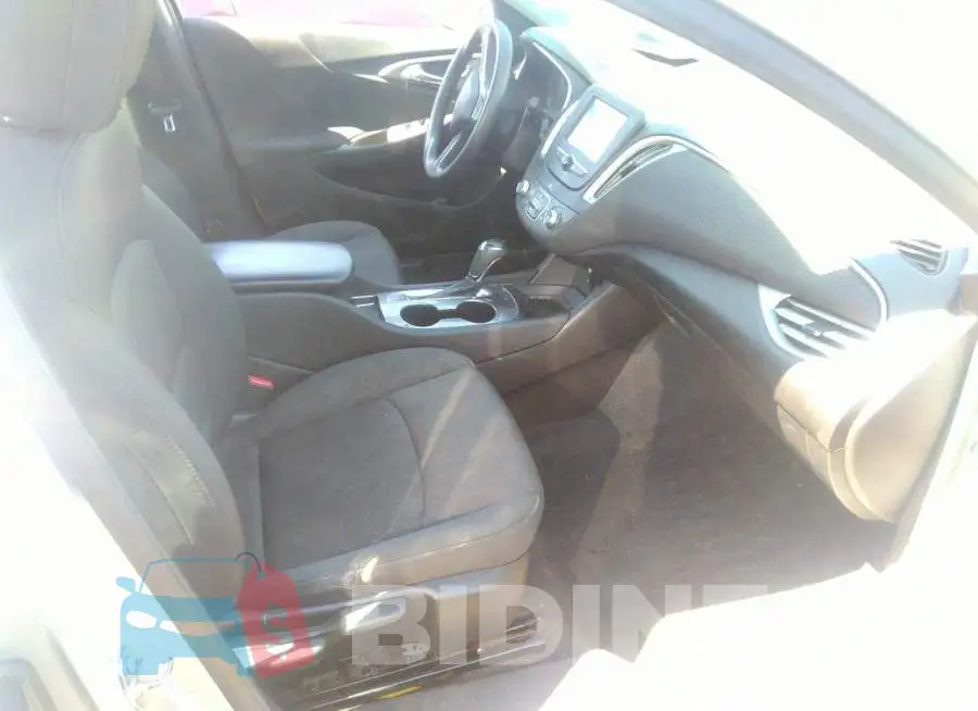 1G1ZB5ST6JF257550 Photo# 5