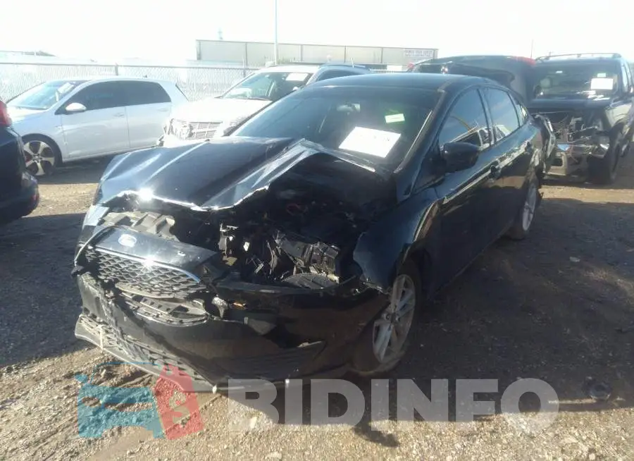 1FADP3F20JL280113 Photo# 2
