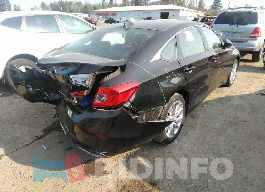 1HGCV1F12KA137749 Photo# 4