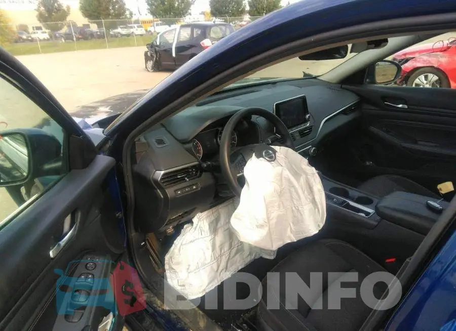1N4BL4BV2LC170613 Photo# 5