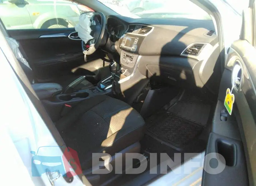 3N1CB7AP6JY251692 Photo# 5