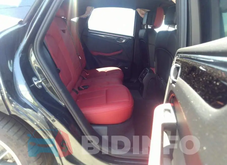 WP1AB2A55LLB37389 Photo# 8