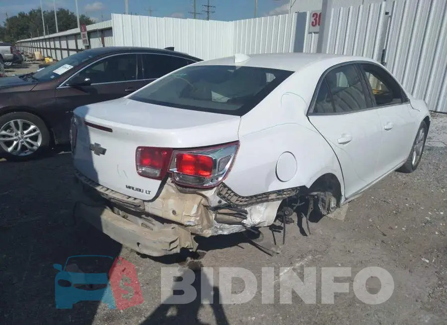 1G11D5SL9FF171423 Photo# 4
