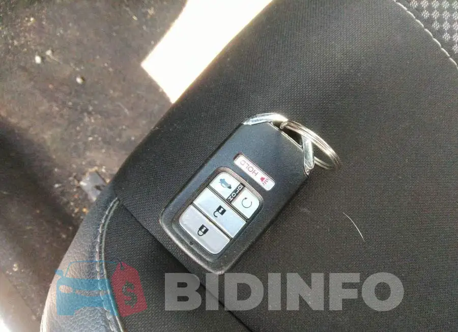 2HGFC2F80MH525928 Photo# 11