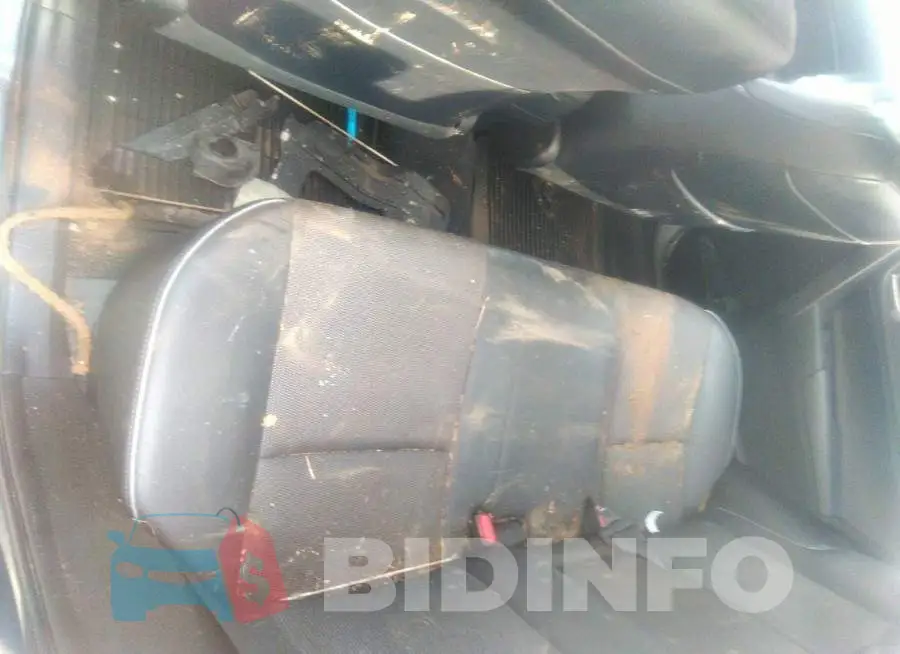 2T1BURHE9FC398731 Photo# 8