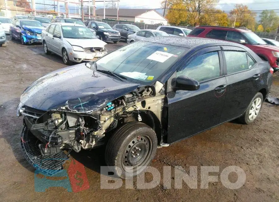2T1BURHEXFC414127 Photo# 2