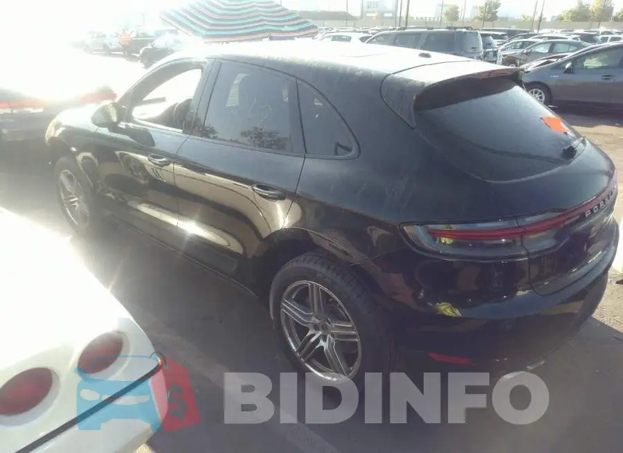 WP1AB2A53LLB32028 Photo# 3
