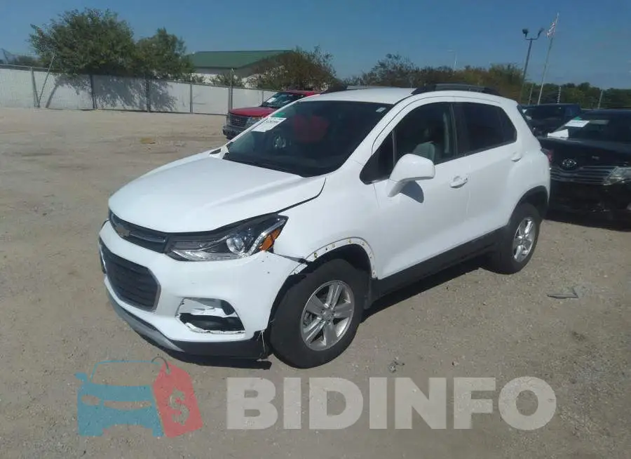 KL7CJPSB2LB314076 Photo# 2