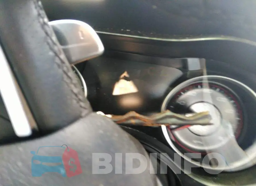 2C3CDXCT7KH575876 Photo# 7