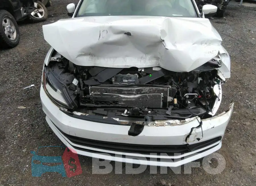 3VWDB7AJ8JM256880 Photo# 6