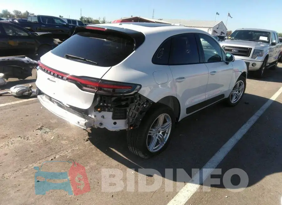 WP1AA2A5XMLB17837 Photo# 4