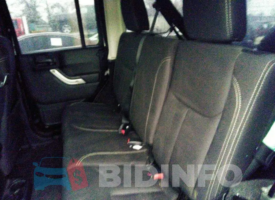 1C4BJWEG3HL532187 Photo# 8